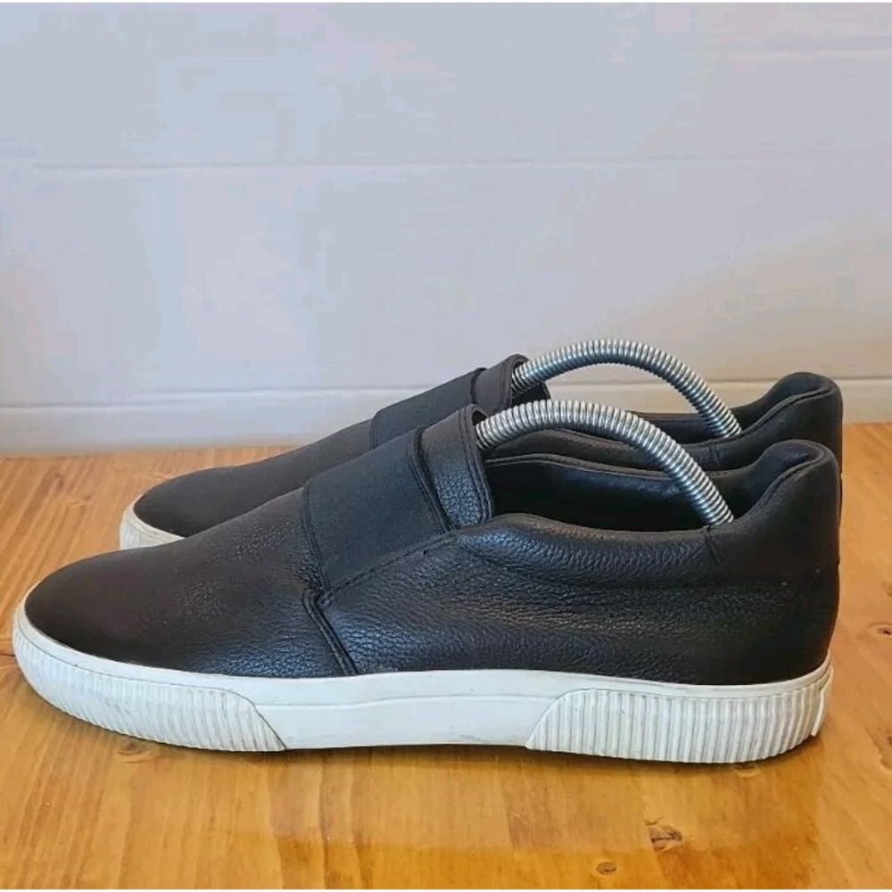 Vince Kirkland Women's Slip On Sneakers Shoes Size EU 39.5 US 9.5 Leather‎ Black
